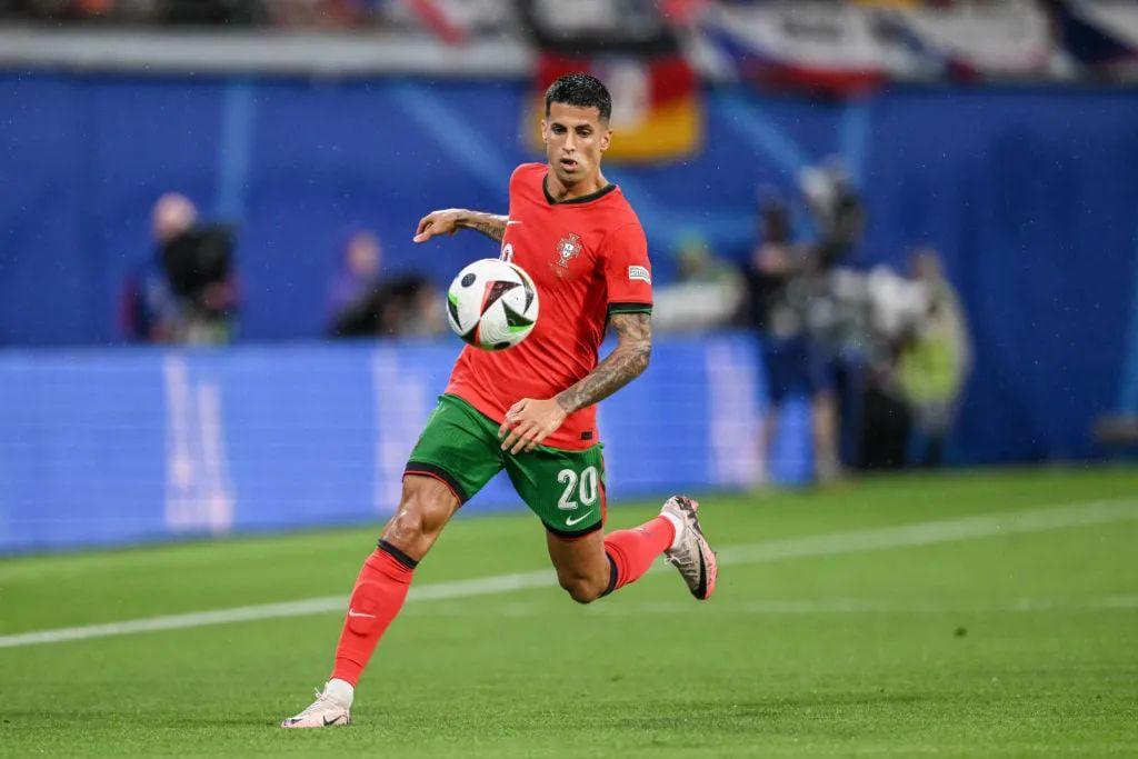 脚将在当地 脚将在当地